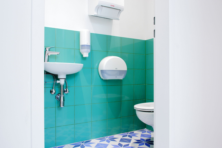 Bathroom 4, Maverick Budapest Soho, Budapesti