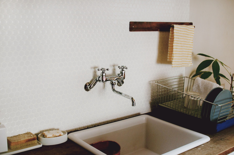 Bathroom 3, Hostel Saruya, Fujiyoshida