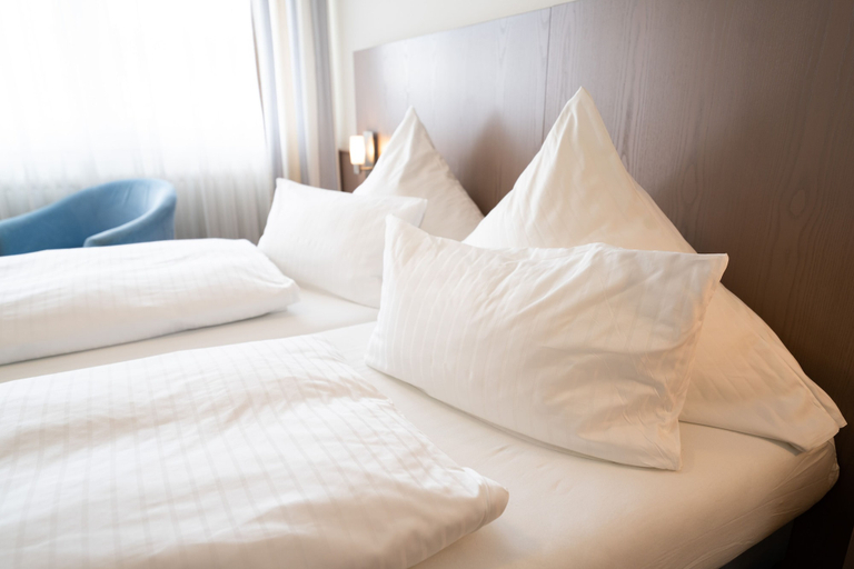 Bedroom 4, ates Hotel Straßburg - Kehl, Ortenaukreis