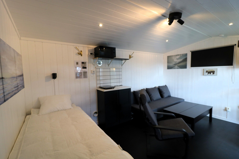 Others 5, Aurora Cabin, Kiruna