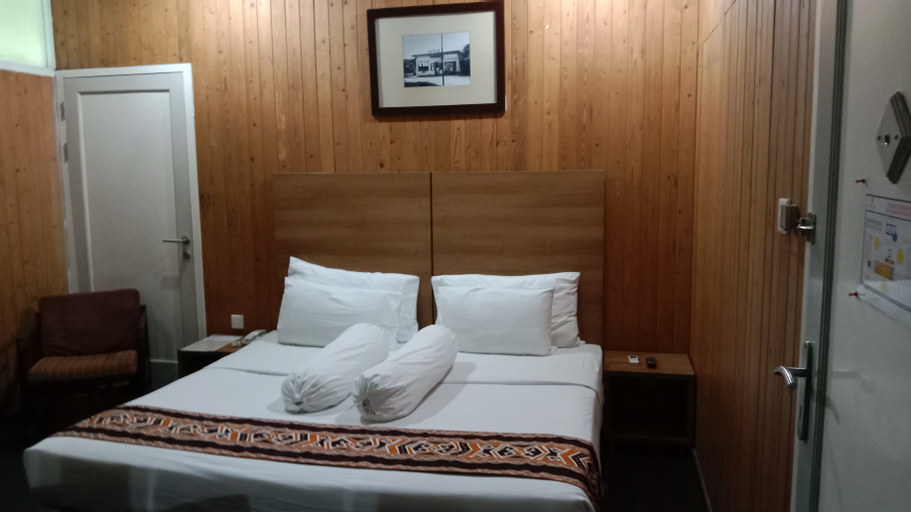 Bedroom 9