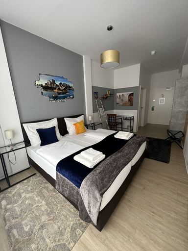 Bedroom 5, Kangarooms an der Weserpromenade, Bremen
