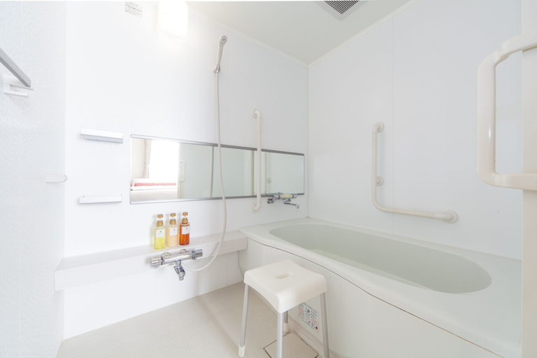 Bathroom 4, MyStays Shin Urayasu Conference Center, Edogawa