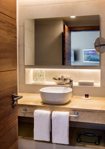Bathroom 4, Occidental Punta Cana - All Inclusive, Salvaleon de Higuey