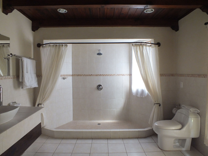 Bathroom 4, Casa Santa Rosa Hotel Boutique, Antigua Guatemala