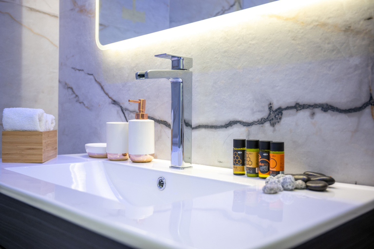 Bathroom 4, Acropolis Cozy Apartments, Attica