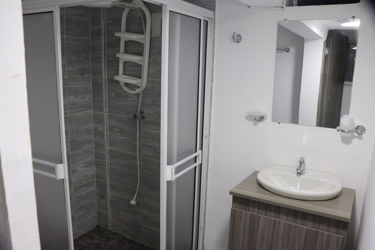Bathroom 3, Apartahotel Tia Inés, Circasia