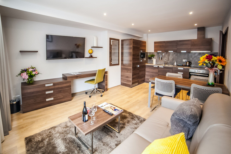 Others 4, Hampton Suites Serviced Apartments, Surrey
