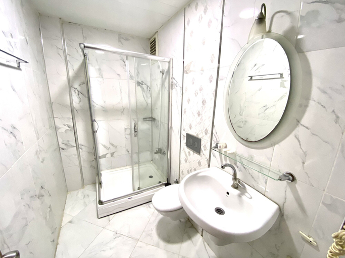 Bathroom 5, Grand Oral Hotel, Fatih