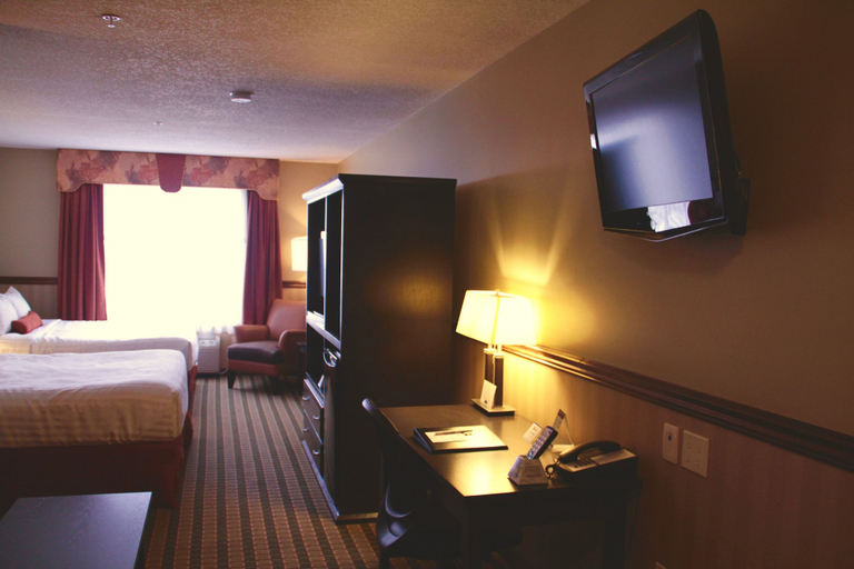 Bedroom 3, Best Western Diamond Inn, Division No. 5