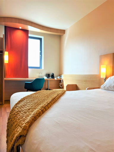 Bedroom 2, ibis Barcelona Ripollet, Barcelona
