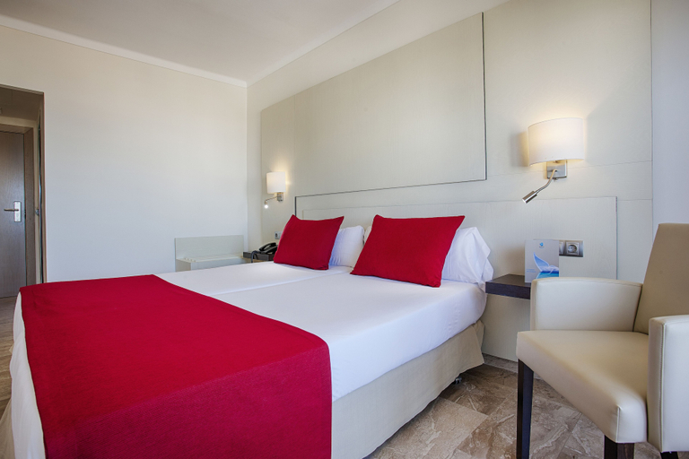 Bedroom 3, Grupotel Montecarlo, Baleares