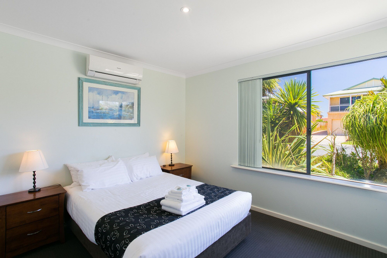 Bedroom 2, Seahaven Villas by Rockingham Apartments, Rockingham