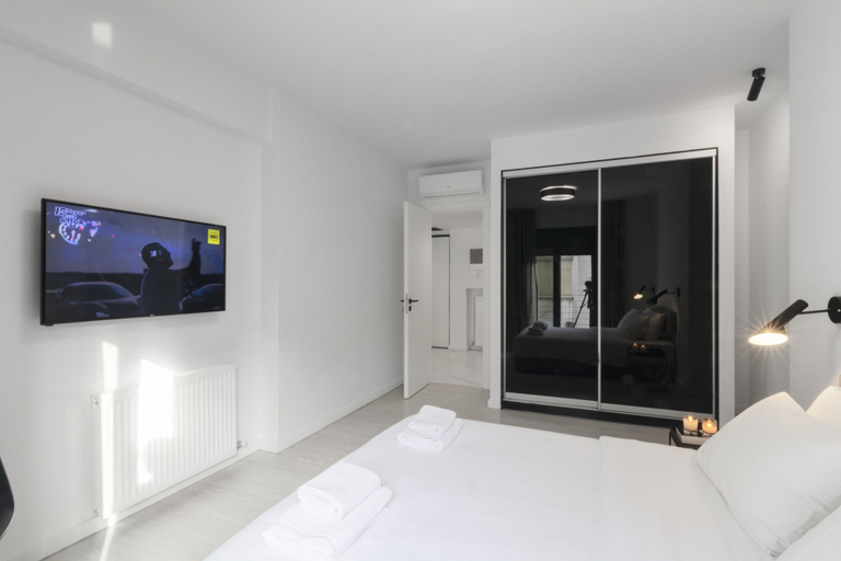 Bedroom 3, Heritage Apartments, Attica