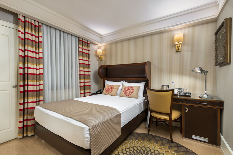 Bedroom 3, Titanic Comfort Sisli, Şişli