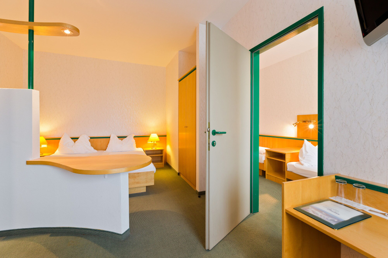 Bedroom 2, Motel Baden, Baden