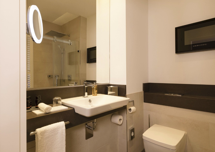 Bathroom 5, Hotel Brunnenhaus Schloss Landau, Waldeck-Frankenberg