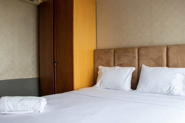 Room 4, Comfort 2Br At Nifarro Park Apartment, South Jakarta