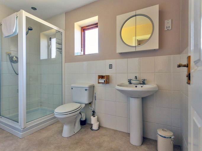 Bathroom 3, The Holly Hill Inn, North Yorkshire