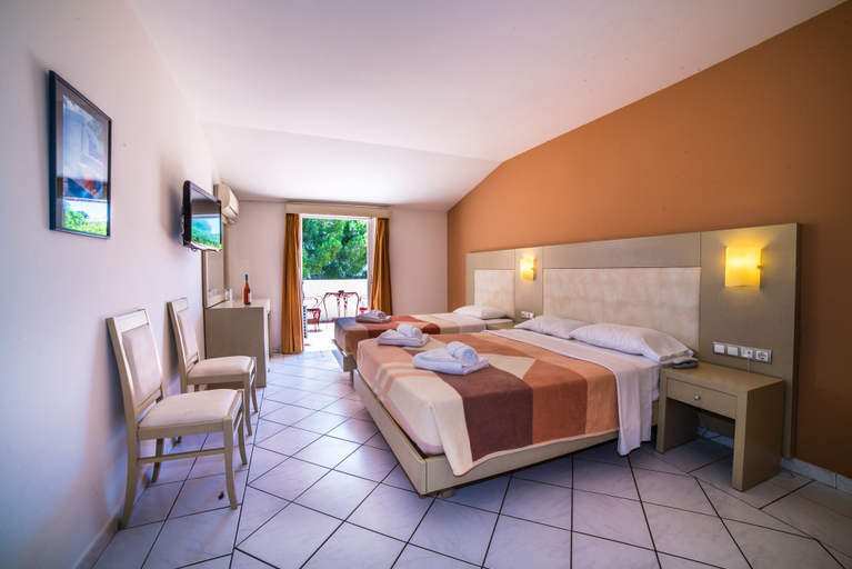 Bedroom 2, Porto Koukla Beach, Ionian Islands