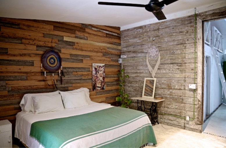 Bedroom 5, Private oceanfront house - lagoon access, Cozumel