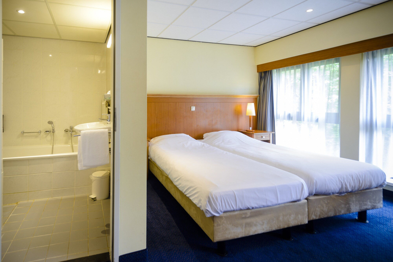 Bedroom 4, Fletcher Hotel - Restaurant Epe - Zwolle, Epe