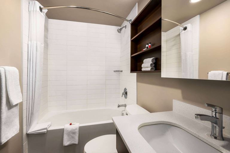 Bathroom 4, Microtel Inn & Suites by Wyndham Aurora, York