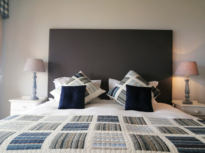 Bedroom 3, Amzee Bokmakierie Guest House, Eden