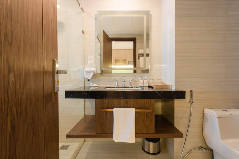 Bathroom 4, Star Beach Panorama Apartment, Nha Trang