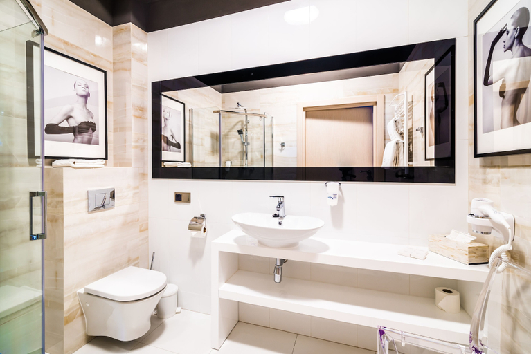 Bathroom 3, Hotel Atelia, Lublin