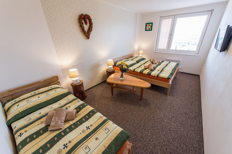 Bedroom 3, Penzion Top, Český Krumlov