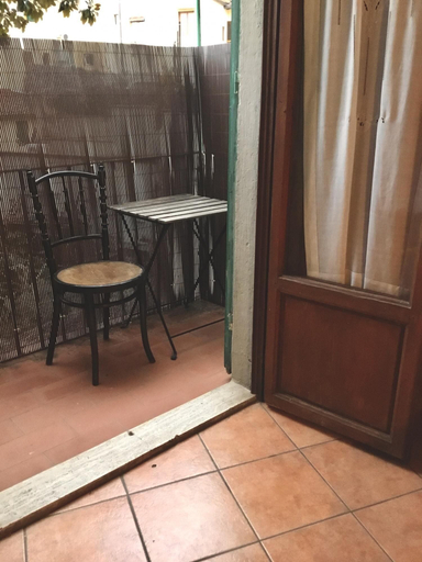Room 5, Ruote Apartment First, Florence