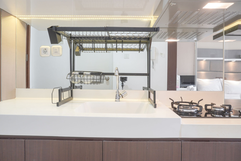 Private kitchen 5, Tidy Studio With Comfortable Design At Signature Park Grande Apartment, South Jakarta