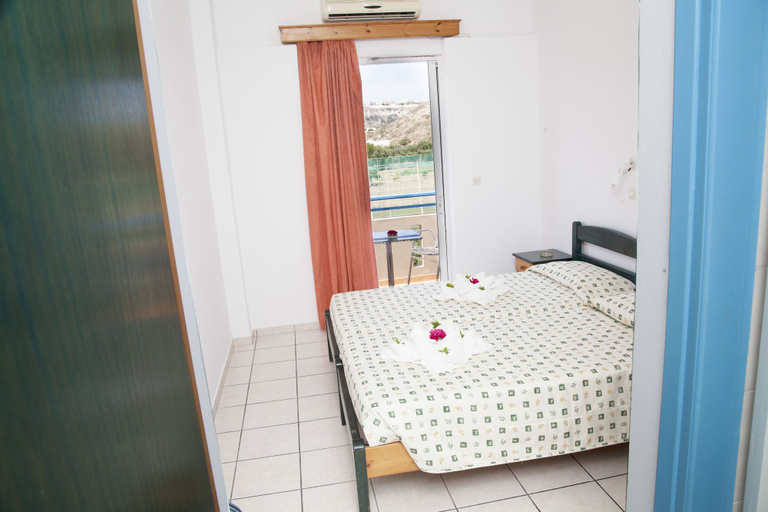 Bedroom 3, Athinoula Hotel, South Aegean