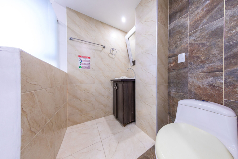 Bathroom 3, HOTEL SAN ANTONIO PLAZA APARTADO, Apartadó