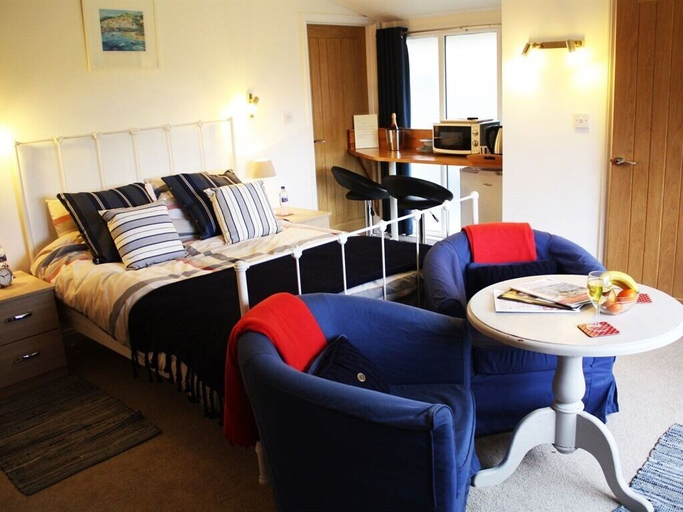 Others 1, Riverside House, Norfolk