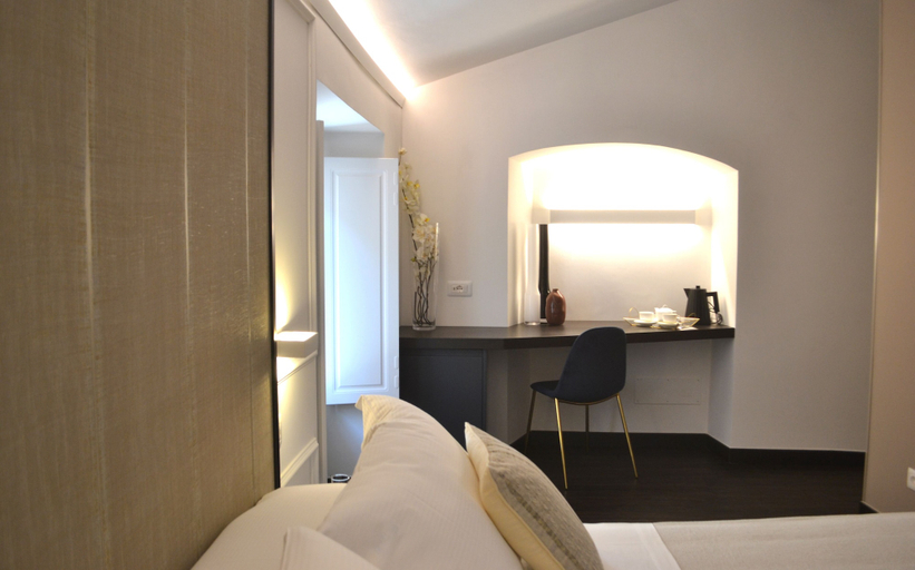 Bedroom 3, Palazzo delle Sirene, La Spezia