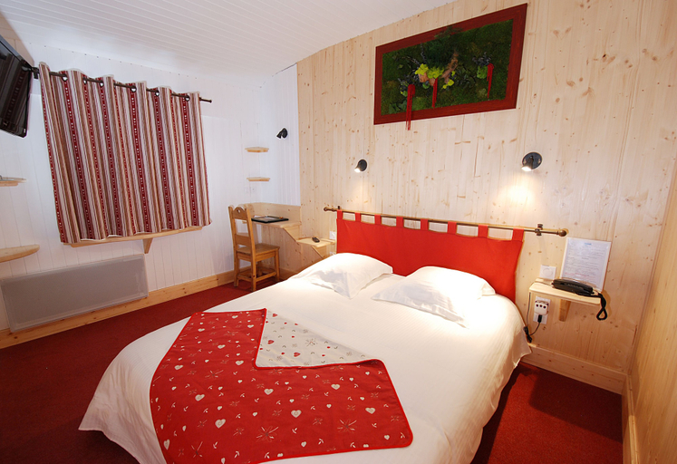 Bedroom 3, Hôtel Carlit, Pyrénées-Orientales
