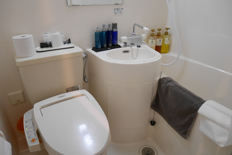 Bathroom 3, Hotel Sun Royal Kawasaki, Kawasaki