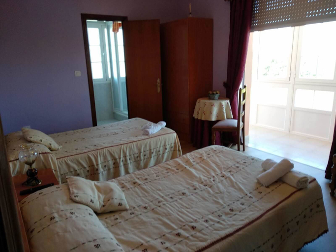 Bedroom 3, Hostal Cachiño, A Coruña