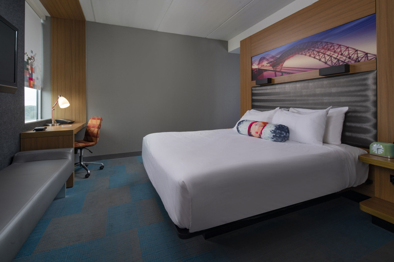 Bedroom 3, Aloft by Marriott Rogers-Bentonville, Benton