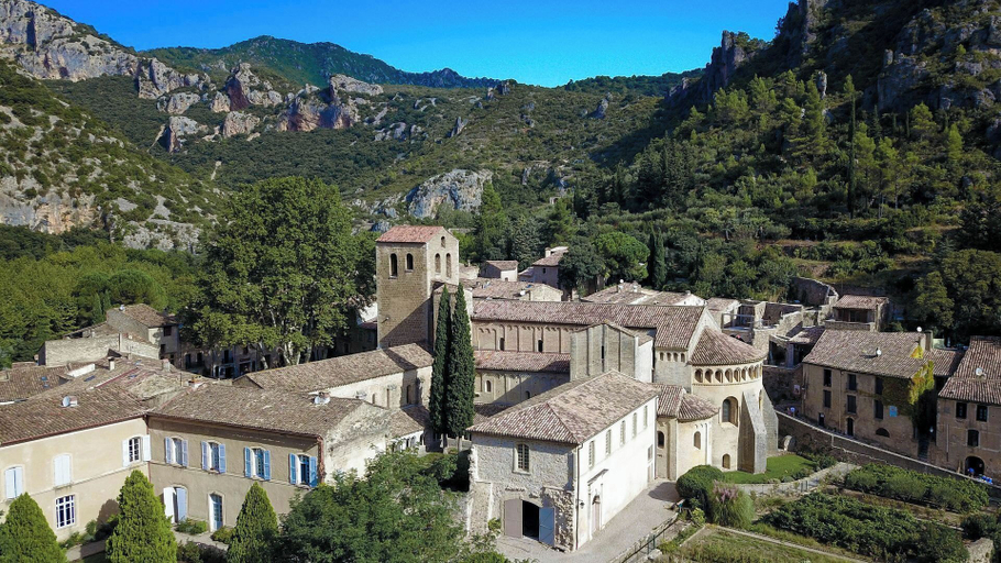Exterior & Views 2, Serge le Belge, Aude