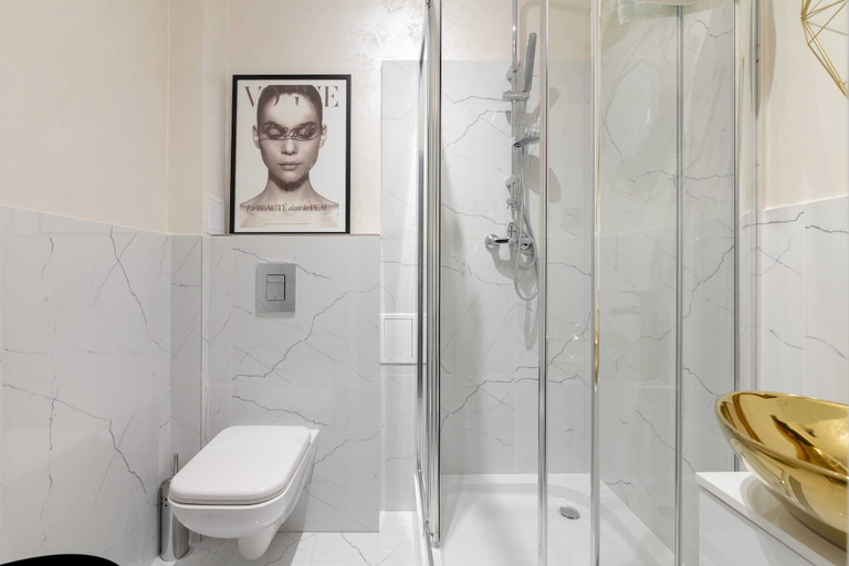 Bathroom, Stara Ochota Vogue Apartment, Warsaw