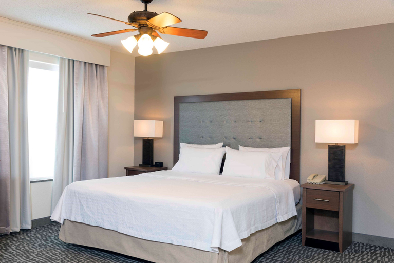 Bedroom 3, Homewood Suites by Hilton Indianapolis-Airport/Plainfield, Hendricks