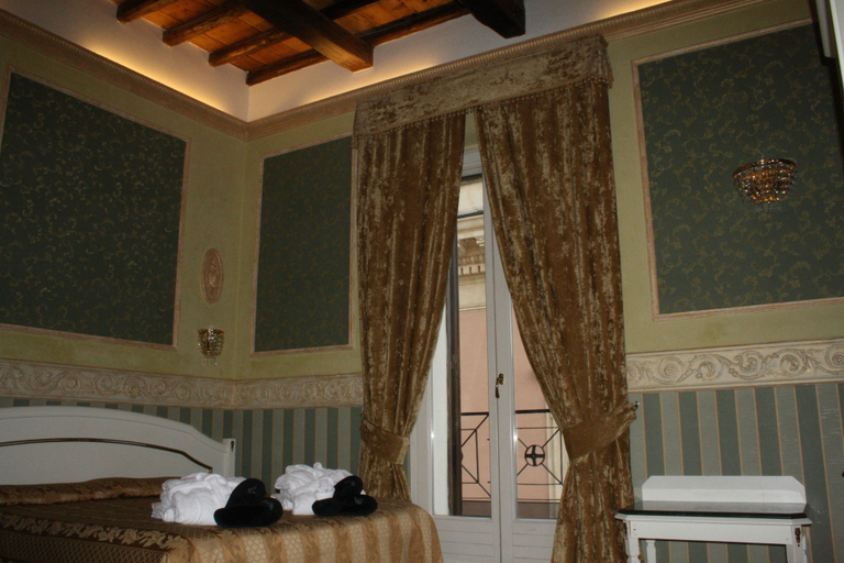 Bedroom 3, Suite Montecitorio, Rome