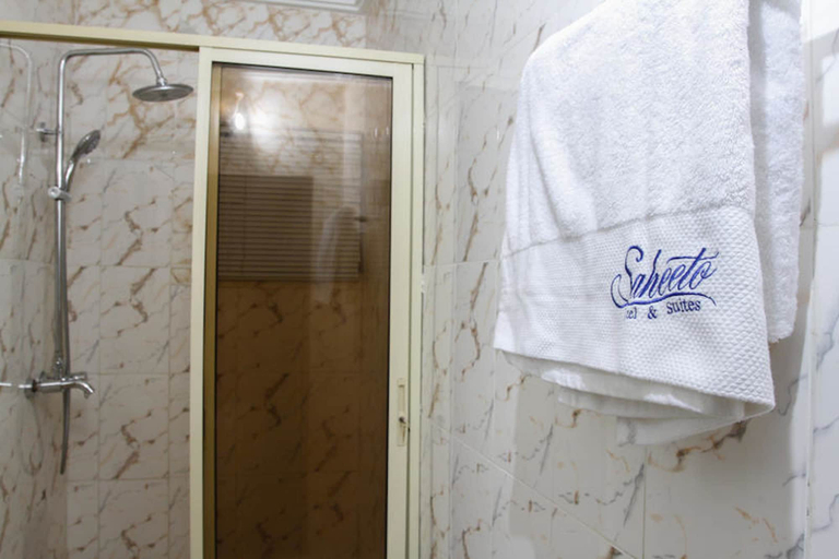 Bathroom 3, Saheeto Suites, LagosIsland