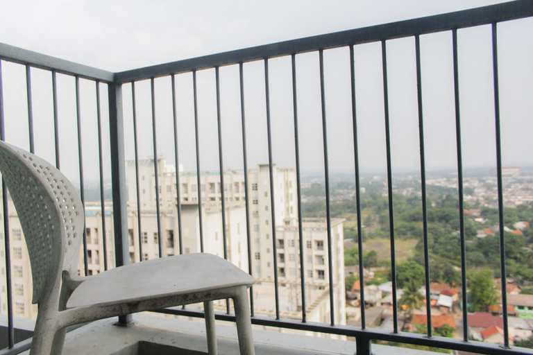 Balcony 3, Nice And Minimalist Studio Casa De Parco Apartment Bsd, Tangerang