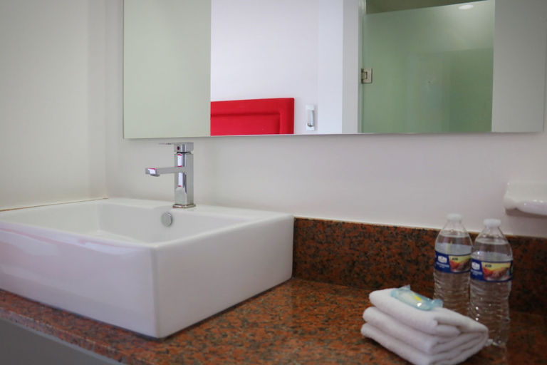 Bathroom 4, Zar Coatzacoalcos, Coatzacoalcos