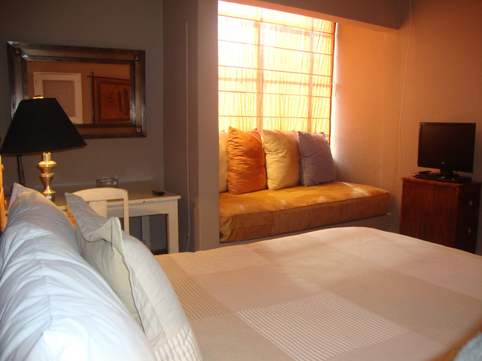 Bedroom 3, Suites Santo Domingo, Allende
