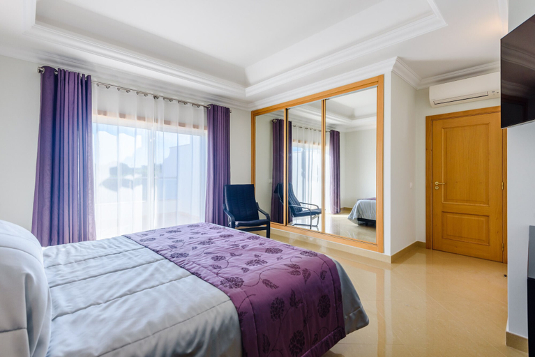 Bedroom 3, Boavista 105, Lagos